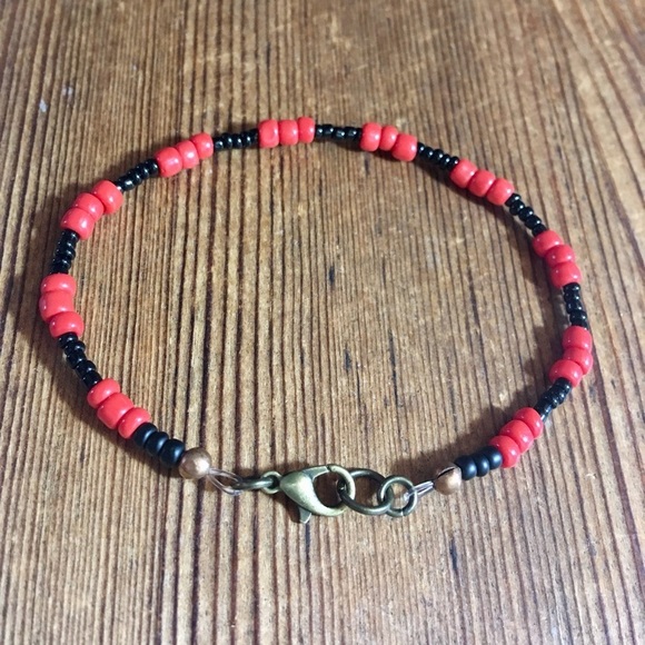 Men's Red and Black Beaded 8 Inch Bracelet/Handmade Men's Bracelet/Men's Jewelry - Picture 5 of 6